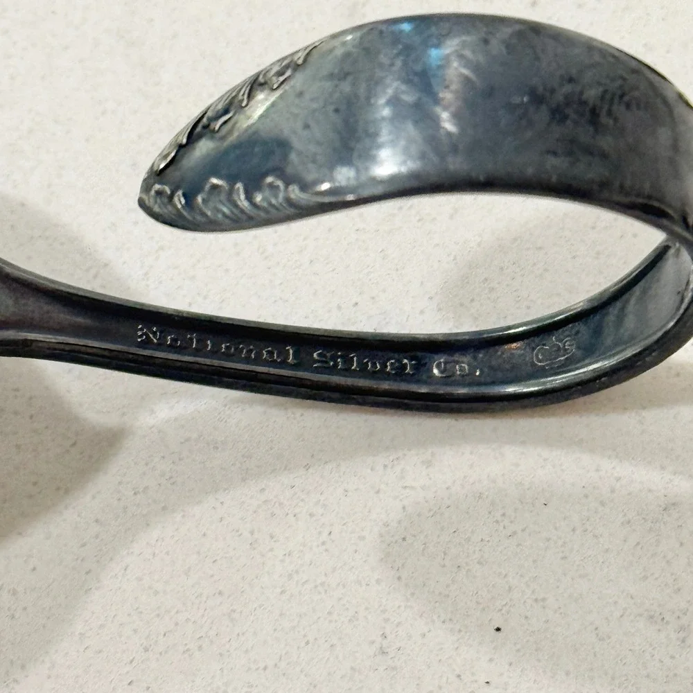National Silver Co Vintage Silver Plated Curved Loop Handle Baby Spoon c89